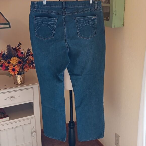 French Dressing Jeans - Picture 4 of 12